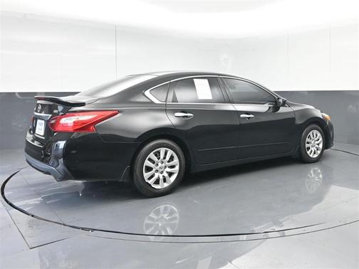 Black 2017 Nissan Altima 2.5 S