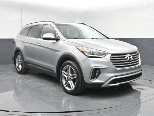 2017 Hyundai SANTA FE SE Ultimate