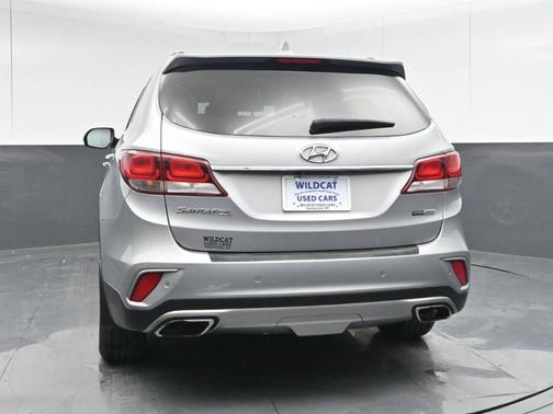 2017 Hyundai SANTA FE SE Ultimate