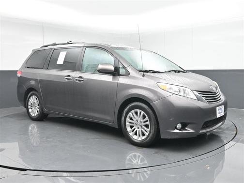 2013 Toyota Sienna XLE