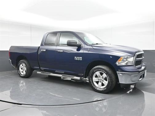 2016 RAM 1500 SLT