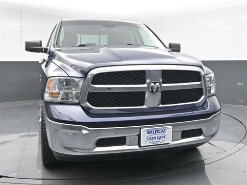 2016 RAM 1500 SLT