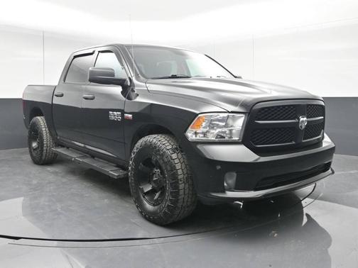 2018 RAM 1500 ST
