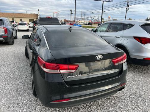2016 Kia Optima LX