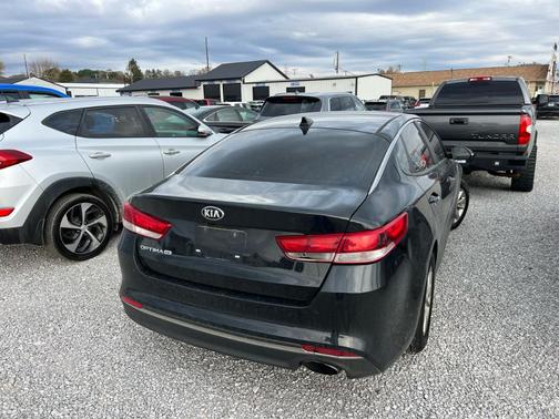 2016 Kia Optima LX