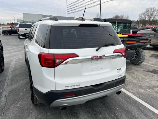 2018 GMC Acadia SLE-2