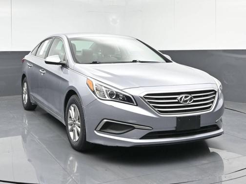 2017 Hyundai SONATA Base