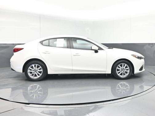 2016 Mazda Mazda3 i Sport