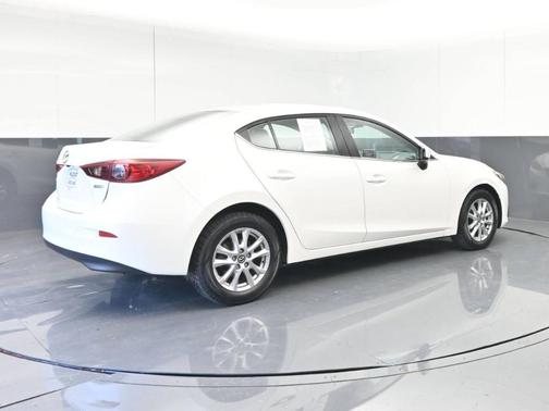 2016 Mazda Mazda3 i Sport