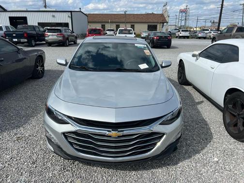 Silver 2022 Chevrolet Malibu LT