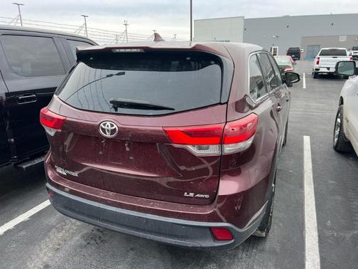 2018 Toyota Highlander LE Plus