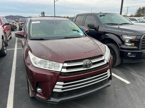2018 Toyota Highlander LE Plus