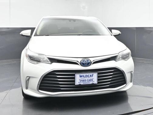 2016 Toyota Avalon Hybrid 
