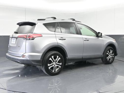 White 2018 Toyota RAV4 LE