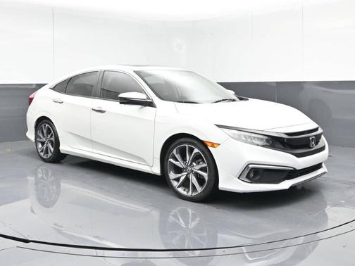 2019 Honda Civic Touring