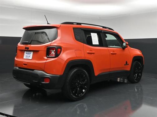 Orange 2018 Jeep Renegade Latitude