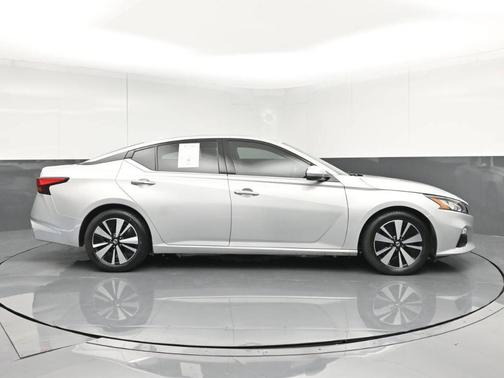 2019 Nissan Altima 2.5 SV