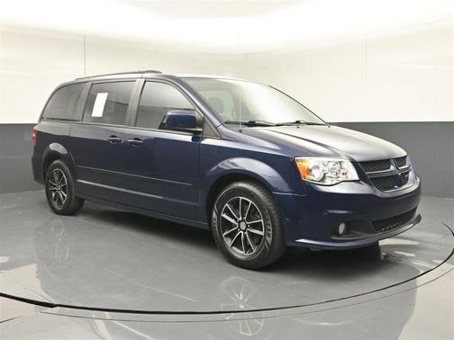 Blue 2017 Dodge Grand Caravan GT