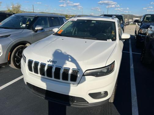 2019 Jeep Cherokee Latitude Plus