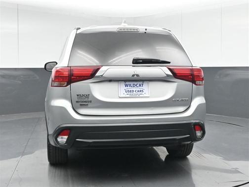 Silver 2018 Mitsubishi Outlander SEL