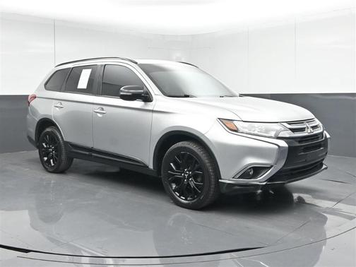 Silver 2018 Mitsubishi Outlander SEL