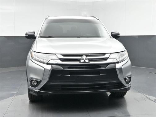 Silver 2018 Mitsubishi Outlander SEL