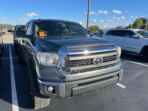 2014 Toyota Tundra SR5