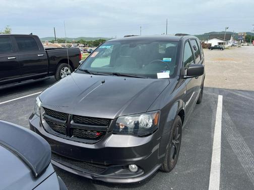 Gray 2019 Dodge Grand Caravan SXT