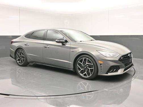 2022 Hyundai SONATA SEL