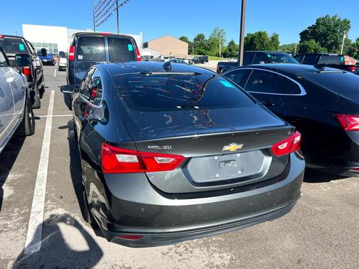 2017 Chevrolet Malibu 1LT
