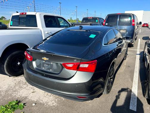 2017 Chevrolet Malibu 1LT