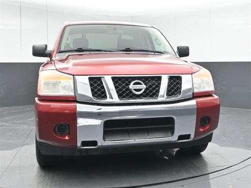 2014 Nissan Titan SV