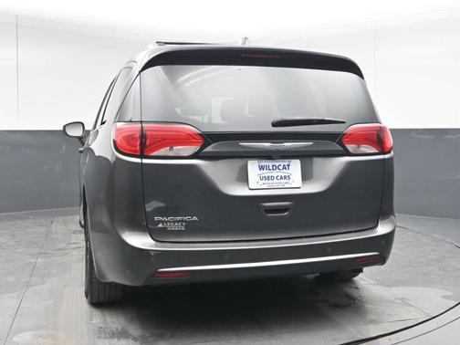 2020 Chrysler Pacifica Touring-L Plus