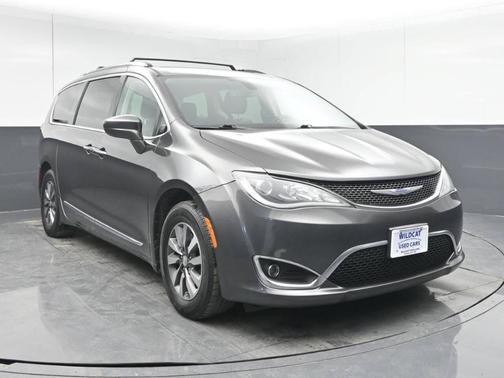 2020 Chrysler Pacifica Touring-L Plus