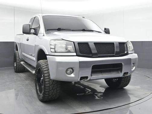 2009 Nissan Titan LE King Cab