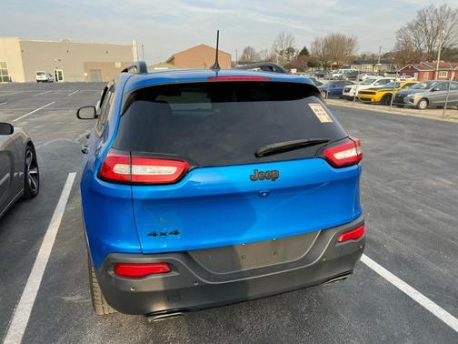 Blue 2018 Jeep Cherokee Limited 4WD