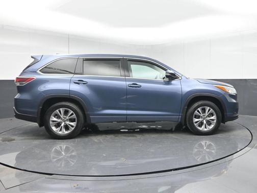 2016 Toyota Highlander LE Plus