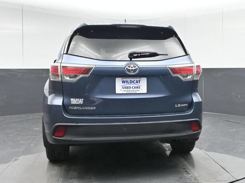2016 Toyota Highlander LE Plus