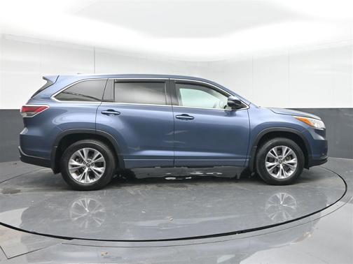 2016 Toyota Highlander LE Plus