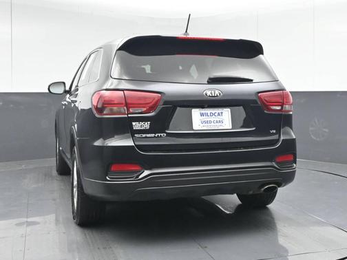 2019 Kia Sorento LX V6
