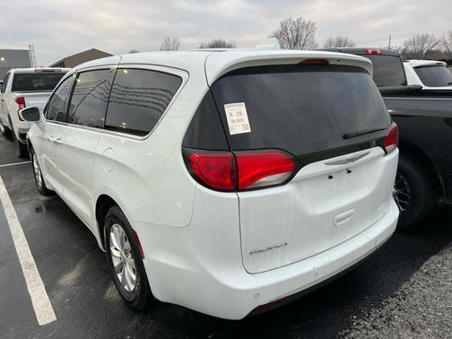 2018 Chrysler Pacifica Touring Plus