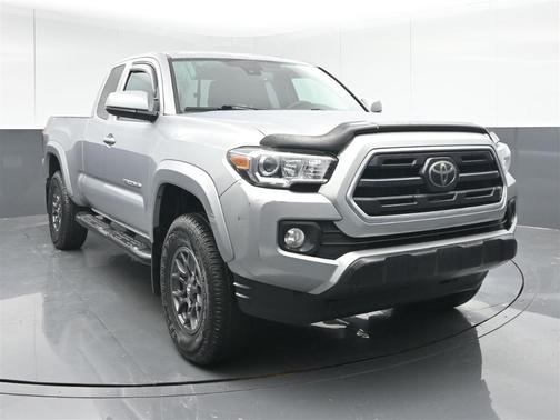 2018 Toyota Tacoma SR5