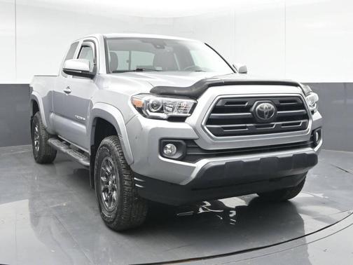 2018 Toyota Tacoma SR5