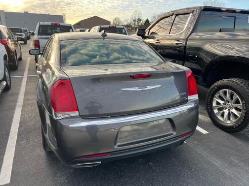 2020 Chrysler 300 Limited