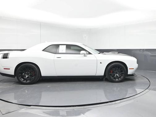 2017 Dodge Challenger R/T Plus