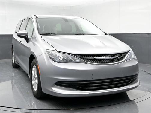 2017 Chrysler Pacifica LX