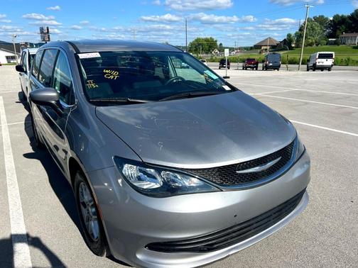 2017 Chrysler Pacifica LX