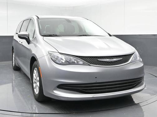 2017 Chrysler Pacifica LX
