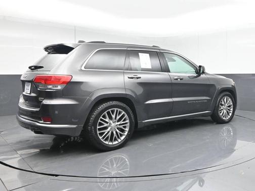 2017 Jeep Grand Cherokee Summit