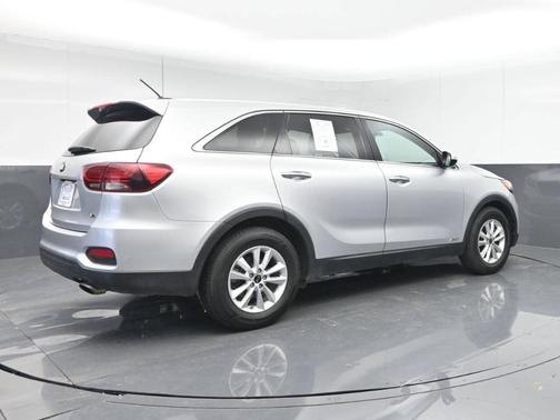 2020 Kia Sorento EX V6